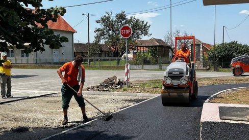 ВИШЕ ОД 40 КИЛОМЕТАРА: Општина Обреновац наставља сређивање путне мреже