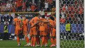 ZA LJUBITELJE BRZE ISPLATE: Goleade u prvom poluvremenu