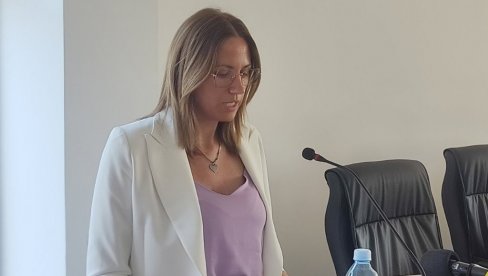 ДАМЕ ВОДЕ ЖИТИШТЕ: Ивана Петрић изабрана за нову председницу општине