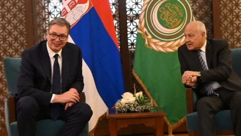 SADRŽAJAN RAZGOVOR O NAJVAŽNIJIM GLOBALNIM PITANJIMA: Vučić razgovarao sa generalnim sekretarom Arapske lige (FOTO)