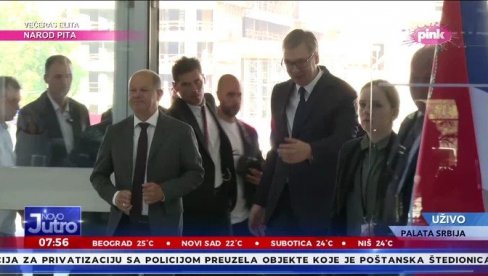 Вучић и Шолц стигли у Палату Србија