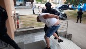 HAJRIZIJEV POMAGAČ SPROVEDEN U REPUBLIČKO JAVNO TUŽILAŠTVO RS: Sumnjiči se da je ubici srpskog policajca organizovao transport (FOTO)