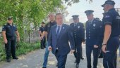 DAČIĆ STIGAO U LOZNICU: Ministar unutrašnjih poslova prisustvuje sahrani ubijenog Nikole Krsmanovića (FOTO/VIDEO)