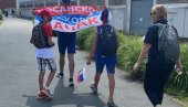 DAO SI NAM BUBREG - DAĆEMO TI SRCE! Srpski navijači grmeli pred meč s Portorikom na Olimpijskim igrama (VIDEO)