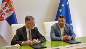 MEMORANDUM O SARADNJI: Ministastvo informisanja i telekomunikacija i Sportski savez Srbije potpisali važan dokument o zaštiti dečijih prava