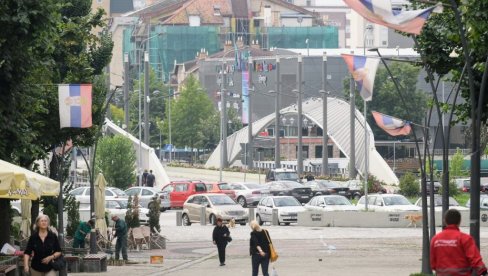 I KVINTA PORUČUJE: NE OTVARAJTE MOST! Srbi strahuju od novih provokacija i napada iz južnog dela Mitrovice