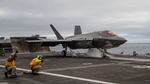 АМЕРИЧКА КАТАСТРОФА ОД 100 МИЛИОНА ДОЛАРА: Морнарички F-35C се срушио у Калифорнији — већ други пад ове године! (ВИДЕО)