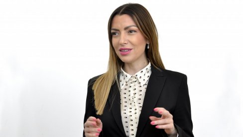 НОВА РАДНА МЕСТА ЗА КРАЉЕВЧАНЕ У ПОШТИ СРБИЈЕ: Отворен савремени логистички центар, 42 робота сортираће пошиљке НОВА РАДНА МЕСТА ЗА КРАЉЕВЧАНЕ У ПОШТИ СРБИЈЕ: Отворен савремени логистички центар, 42 робота сортираће пошиљке
