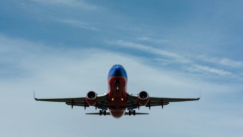 AVION SE SRUŠIO U NASELJENO PODRUČJE: Jezivi snimci iz Pensilvanije (FOTO/VIDEO)