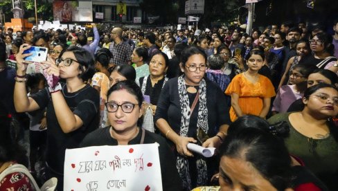 PROTEST U INDIJI SE NASTAVLJA: Lekari obustavljaju rad na 24 sata zbog silovanja i ubistva lekarke