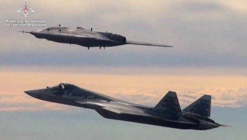 НОВИ ПРОЈЕКТИЛ ЗА ЛОВАЦ СУ-57: Русија мистериозно открива тајни пројекат који би могао да промени ток рата (ВИДЕО)