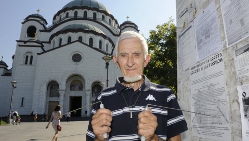 ЗЕМЉА У ЈАСЕНОВЦУ ВЕЧНО ПАМТИ БОЛ И ПАТЊУ: Рашљар Душан Ковачевић обишао трећину планете у потрази за невидљивим енергијама (ФОТО)