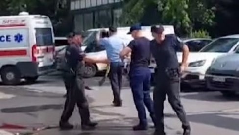 ОРУЖАНИ НАПАД ИСПРЕД ТРЖНОГ ЦЕНТРА: Убијен адвокат - пуцњава у Скопљу (ВИДЕО)