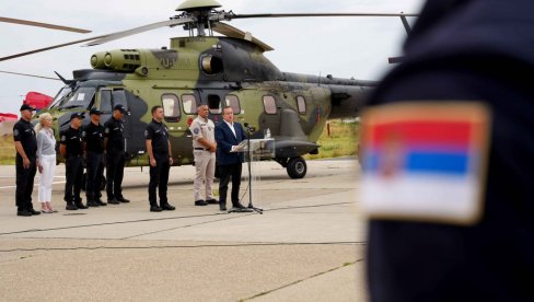 DOČEK SRPSKIH VATROGASACA-SPASILACA I PRIPADNIKA HELIKOPTERSKE JEDINICE: Šest dana uspešne borbe sa požarima u Grčkoj i BiH