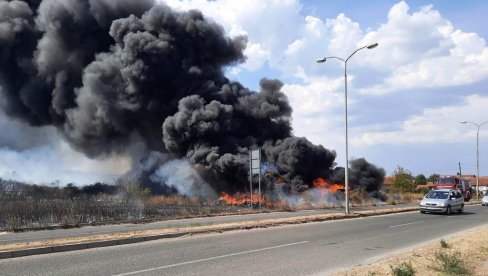 OPET POŽARI U PARAĆINU: Gorelo na prostoru auto-otpada, u Žabaru i na Grzi