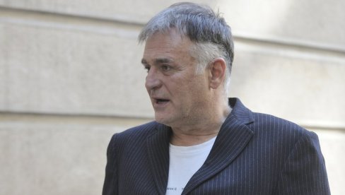 ЛЕЧИЋ ЗА УПОЗОРАВА: Блокадерски фестивал „Крокодил“ је хаковање ума и напад на нашу децу
