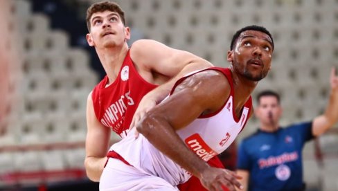 ZVEZDA IZGUBILA OD OLIMPIJAKOSA: Crveno-beli bez rešenja za Rajta i Vezenkova