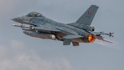 NARUŠEN VAZDUŠNI PROSTOR RUMUNIJE: Dron primećen, podignuta dva borbena aviona F-16 NARUŠEN VAZDUŠNI PROSTOR RUMUNIJE: Dron primećen, podignuta dva borbena aviona F-16