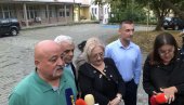 ČETRNAESTI DAN BLOKADE SRPSKIH INSTITUCIJA NA SEVERU KOSOVA I METOHIJE: Četvorici srpskih mladića određen kućni pritvor (FOTO)