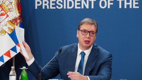 USPEO DA PRONAĐE USKU STAZU KOJOM SRBIJA TREBA DA PROĐE! VUČIĆ IMA NAJTEŽI POSAO NA SVETU: Podrška predsedniku Srbije u borbi za KiM