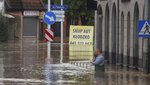 DRAMATIČNO I DALJE U EVROPI: Poplavni talas ide ka Nemačkoj - ciklon Boris odneo 16 života