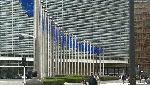 HITNO SE OGLASILA EVROPSKA KOMISIJA O RUSKOM NAFTOVODU: Deo evropske energetske bezbednosti, ne bi trebalo da bude meta