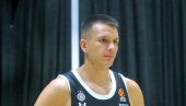 FILMSKI JE IGRATI ZA PARTIZAN! Arijan Lakić uoči duela crno-belih i Valensije