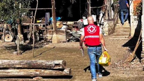 ZA ŽITELJE DRENOVCA: Akcija Selu u pohode paraćinskog Crvenog krsta