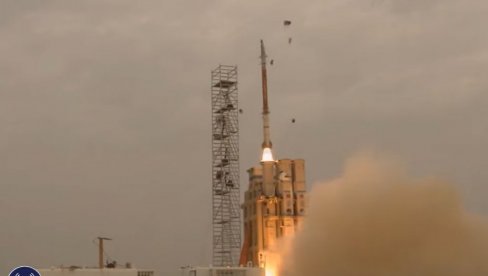 DEJSTVO PVO UAE: Oboreno devet raketa i 35 dronova u napadima iz Irana