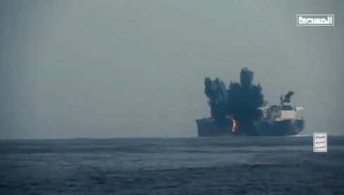 SPREMA SE BURA U CRVENOM MORU: Huti prete napadom na brodove povezane sa izraelskim lukama