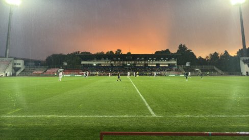 BEZ POBEDNIKA NA ČAIRU: Radnički i OFK Beograd podelili bodove (FOTO)