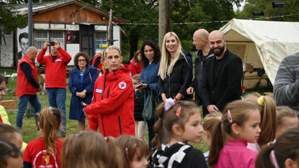 ЗА СРЕЋНИЈЕ ДЕТИЊСТВО: Традиционална трка Црвеног крста одржана на Новом Београду