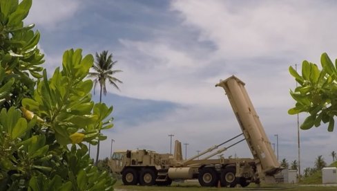 ИРАН ОСЛЕПИО ПРОТИВРАКЕТНИ ШТИТ ЗАЛИВА Уместо лансера удар у “очи”: Погођени ТХААД радари у Јордану, Саудијској Арабији и УАЕ (ВИДЕО)