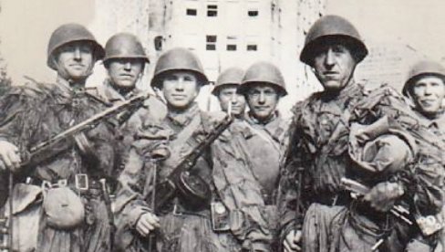 CRVENA ARMIJA OTVORILA KAPIJU SLOBODE BEOGRADU: 20.oktobra 1944. posle 1.278 dana okupacije nemački nasisti izbačeni iz prestonice CRVENA ARMIJA OTVORILA KAPIJU SLOBODE BEOGRADU: 20.oktobra 1944. posle 1.278 dana okupacije nemački nasisti izbačeni iz prestonice