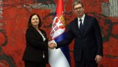 SPREMNOST SRBIJE ZA UNAPREĐENJE SVEOBUHVATNE SARADNJE Vučić primio akreditivna pisma novoizabrane ambasadorke Kanade (FOTO)