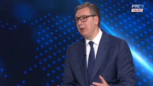 DA LI IJEDNA MAJKA U SRBIJI MORA DA SLUŠA ONO ŠTO SLUŠA MOJA? Vučić o gnusnim napadima na njegovu porodicu