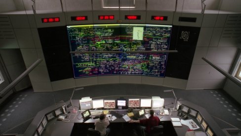 ОВАКО ИЗГЛЕДА ПОСАО ДИСПЕЧЕРА: Плата и до 1.400 €, а радног времена нема