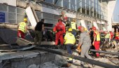 CRNI PETAK NA ŽELEZNIČKOJ STANICI U NOVOM SADU: Poginulo najmanje 14 osoba, među stradalima i dete od šest godina (FOTO/VIDEO)