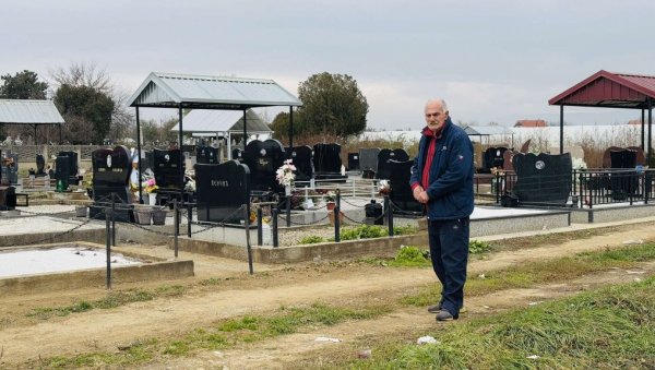 УЗ ЊИВУ ДОБИО И 150 ГРОБОВА! Несвакидашње муке Славише Јовановића, одлуком суда враћена му земља са - покојницима