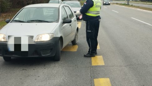 IZ SAOBRAĆAJA ISKLJUČENO 11 VOZAČA: Pune ruke posla za subotičku saobraćajnu policiju