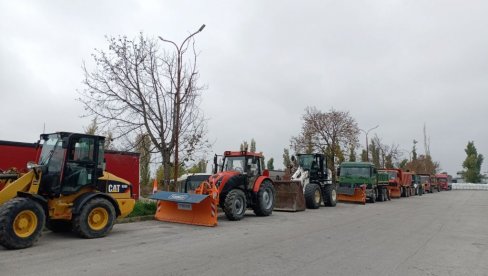 ZIMA MOŽE DA POČNE: U Bačkoj Palanci spremne mašine i radnici, obezbeđene dovoljne količine soli