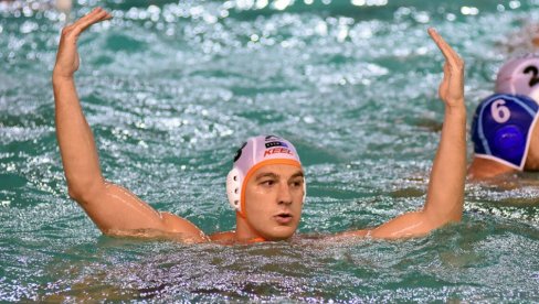 ZA FINALE SA MARSELJOM. Vaterpolisti Radničkog i u revanšu četvrtfinala Evrokupa u Kragujevcu savladali Primorac sa 17:15
