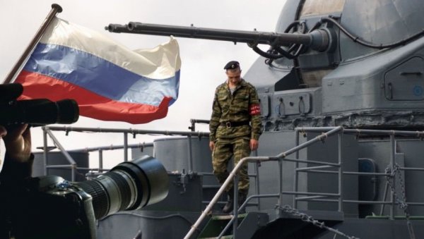 КИНЕСКИ, РУСКИ И ИРАНСКИ БРОДОВИ КОД ОБАЛЕ КЕЈПТАУНА: Заједничка војна вежба чланица БРИКС-а