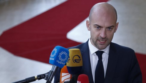 ГРЕНЛАНД НИЈЕ НА ПРОДАЈУ Баро: САД да престану са уценама