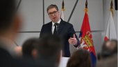 IMAMO OGROMNE AMBICIJE, OD KOJIH NEĆEMO ODUSTATI Vučić: Od izuzetnog je značaja da zemlju razvijamo