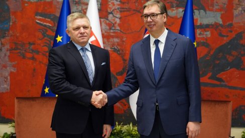 FICU ZABRANJEN PRELET PREKO POLJSKE I LITVANIJE, SLIČNI PROBLEMI OČEKUJU I VUČIĆA? Sve čine da dvojica lidera ne odu na Paradu pobede u Moskvu FICU ZABRANJEN PRELET PREKO POLJSKE I LITVANIJE, SLIČNI PROBLEMI OČEKUJU I VUČIĆA? Sve čine da dvojica lidera ne odu na Paradu pobede u Moskvu