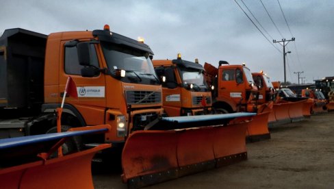 ŠTAB ZA VANREDNE SITUACIJE ŠUMADIJSKOG OKRUGA: Zimske službe spremne za ovu sezonu