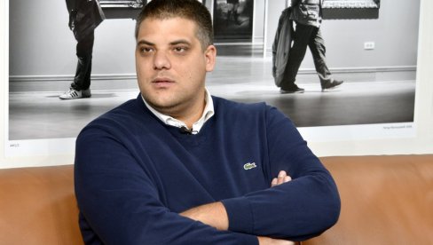 ŠEŠELJ: Gde je sada anketna komisija da proveri šta se to desilo na Filozofskom fakultetu?