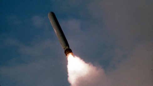 РАКЕТЕ ТОМАХАВК НА БОЈНОМ ПОЉУ У УКРАЈИНИ? Да ли ће Трамп пристати да их пребаци Кијеву? (ВИДЕО)