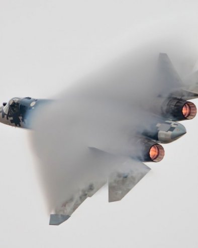 РУСКА КОМПАНИЈА РОСТЕХ УПОРЕДИЛА СУ-57 И Ф-35:  То је ствар укуса, ако неко жели да купи амерички, само напред